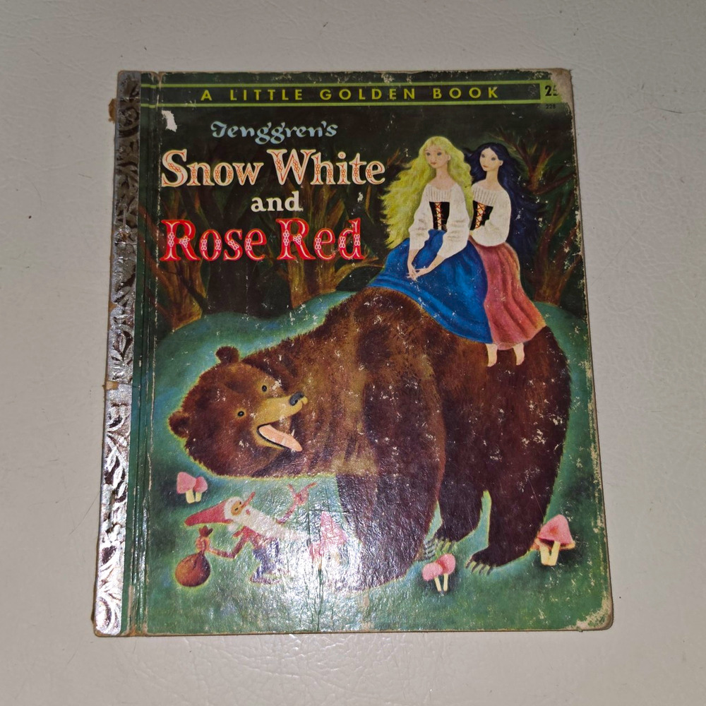 Little Golden Book Snow White and Rose Red HC Illustrated Tenggren 1955